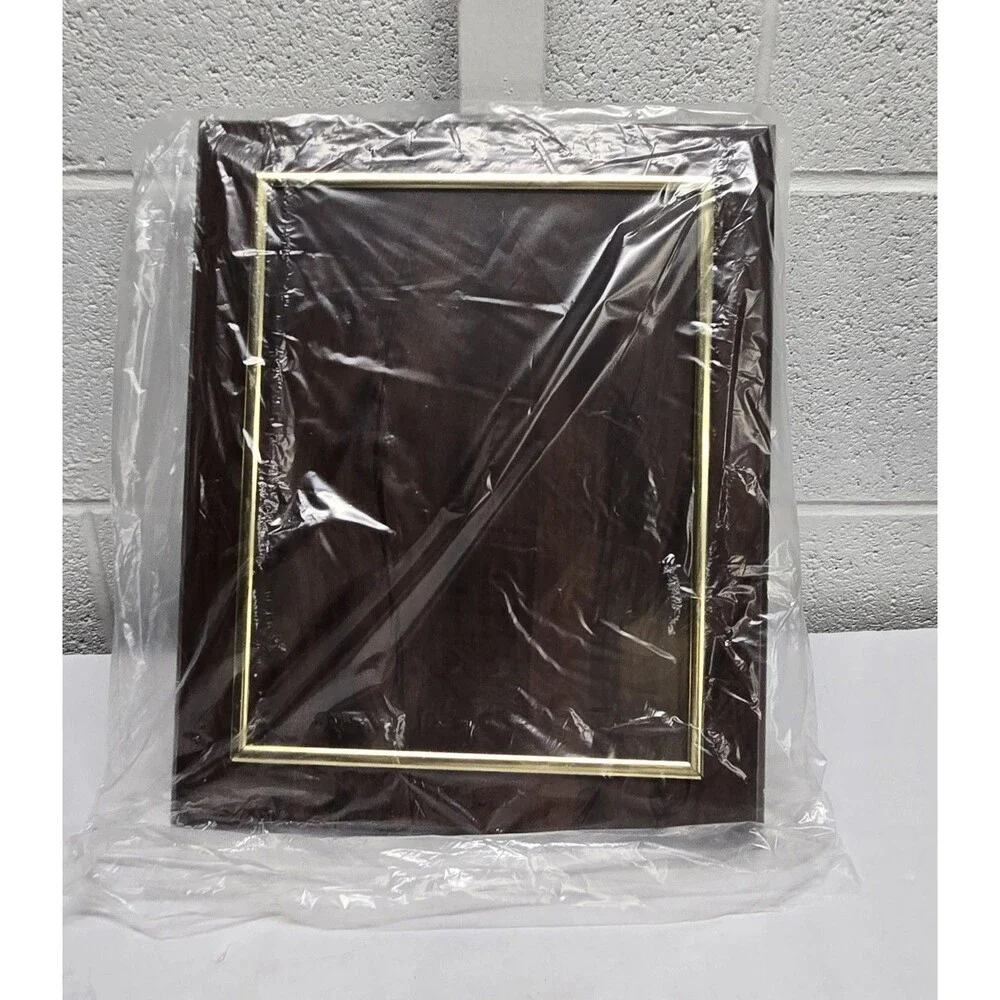 Award Company of America Frame Wood BNIP